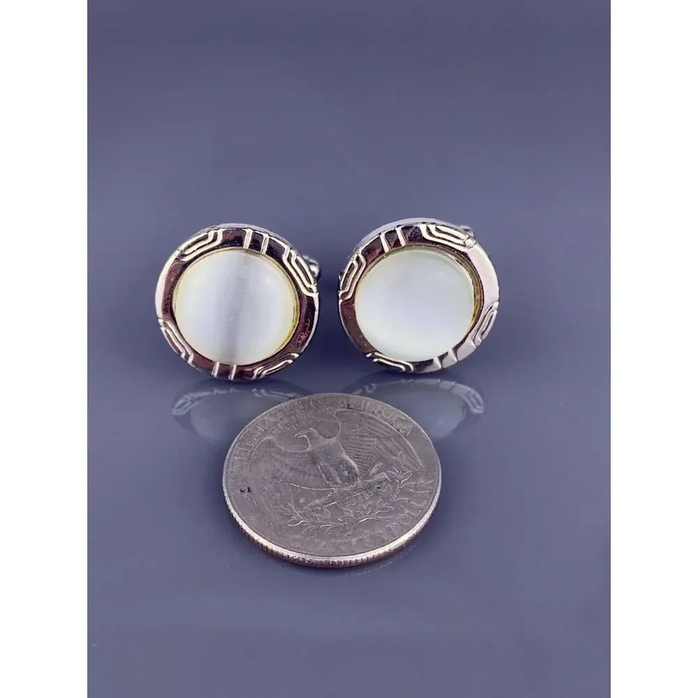 White Round Cabochon Cufflinks Silver Tone Modernist Simple Cats Eye Vintage